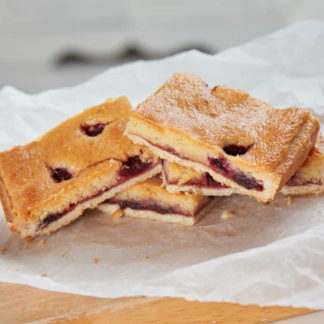 Cherry & Almond Traybake (12 Portions)