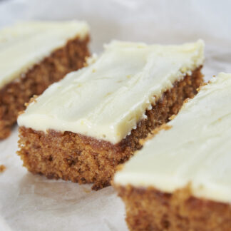 Carrot Traybake (12 Portions)