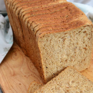 Jacksons Malted square Sliced Bread, (16 + 2)