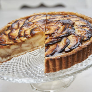 Apple Tart (UNCUT)