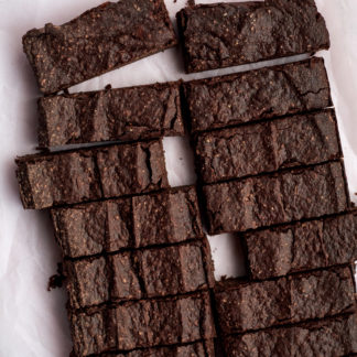 Killer Vegan Brownie Traybake (GLUTEN FREE, VEGAN)