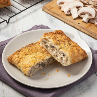 Proper Cornish Chicken & Mushroom Slice
