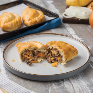 Proper Cornish Steak Pasty 142g