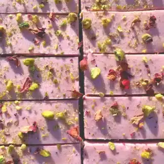 Lemon, Cardamom & Rose Traybake VG