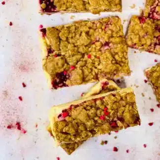 Wild Berry Streusel Cheesecake